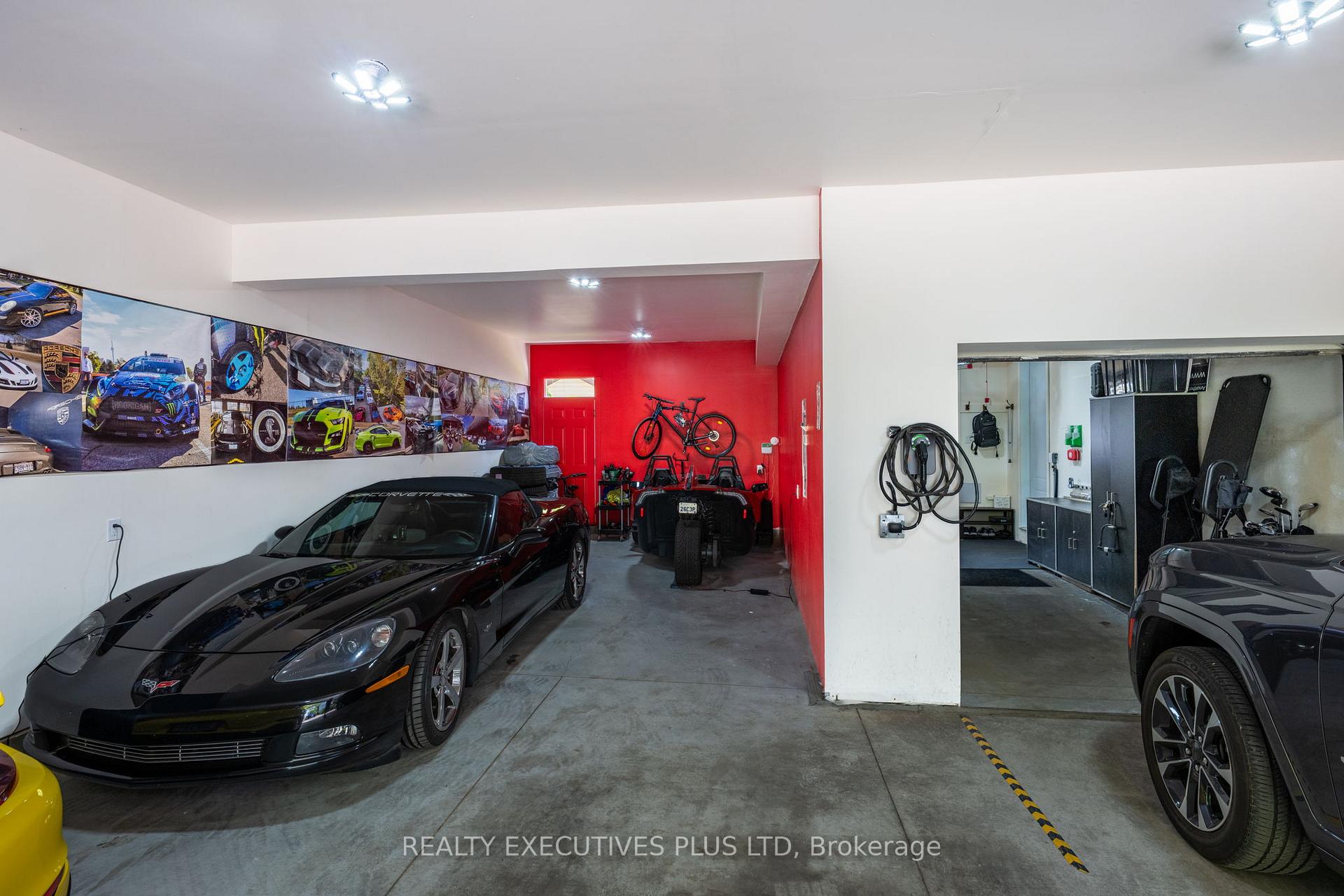 Photo 34 of 36 Lakeview Drive, Hamilton, Lakeshore — HOMEH