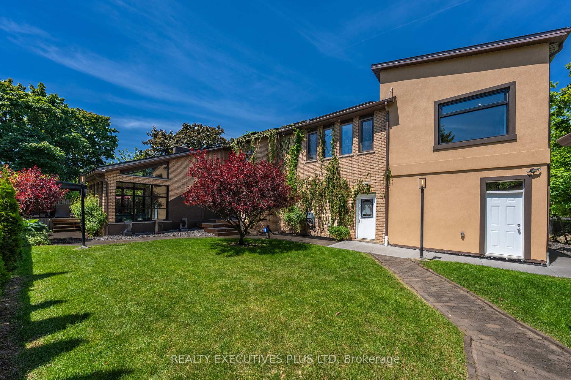 Photo 46 of 36 Lakeview Drive, Hamilton, Lakeshore — HOMEH
