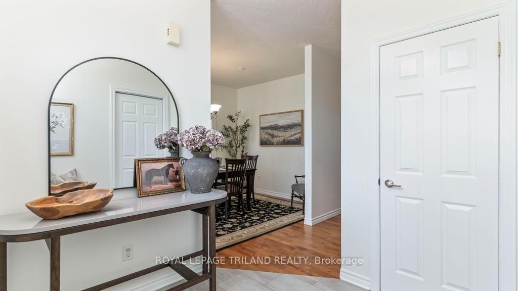 Photo 4 of 50 Red Clover Court, Middlesex Centre, Ilderton — HOMEH