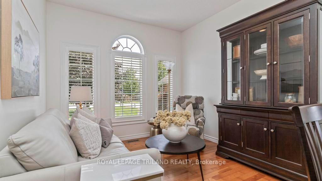 Photo 6 of 50 Red Clover Court, Middlesex Centre, Ilderton — HOMEH