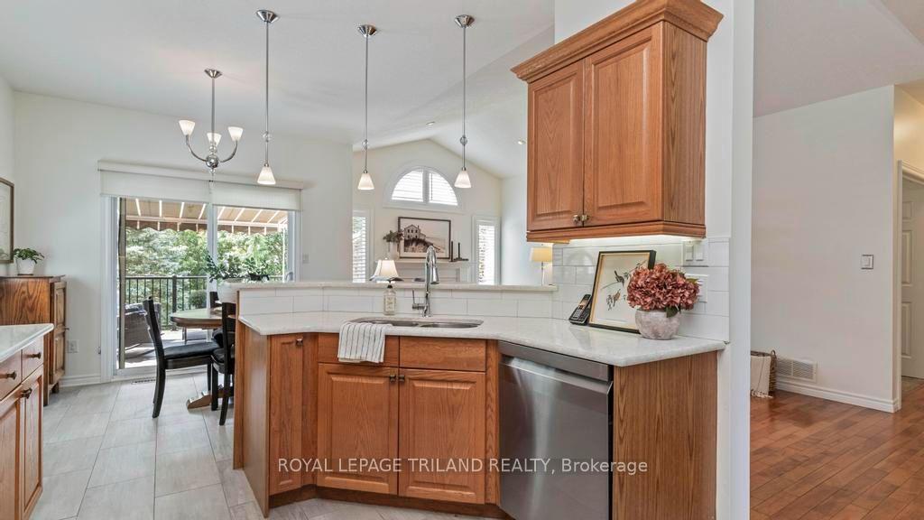 Photo 9 of 50 Red Clover Court, Middlesex Centre, Ilderton — HOMEH