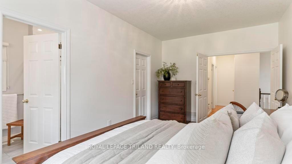 Photo 12 of 50 Red Clover Court, Middlesex Centre, Ilderton — HOMEH