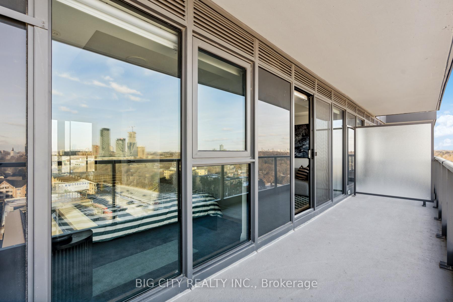 Photo 13 of Unit 815, 36 Brentcliffe Road, Toronto, Thorncliffe Park — HOMEH