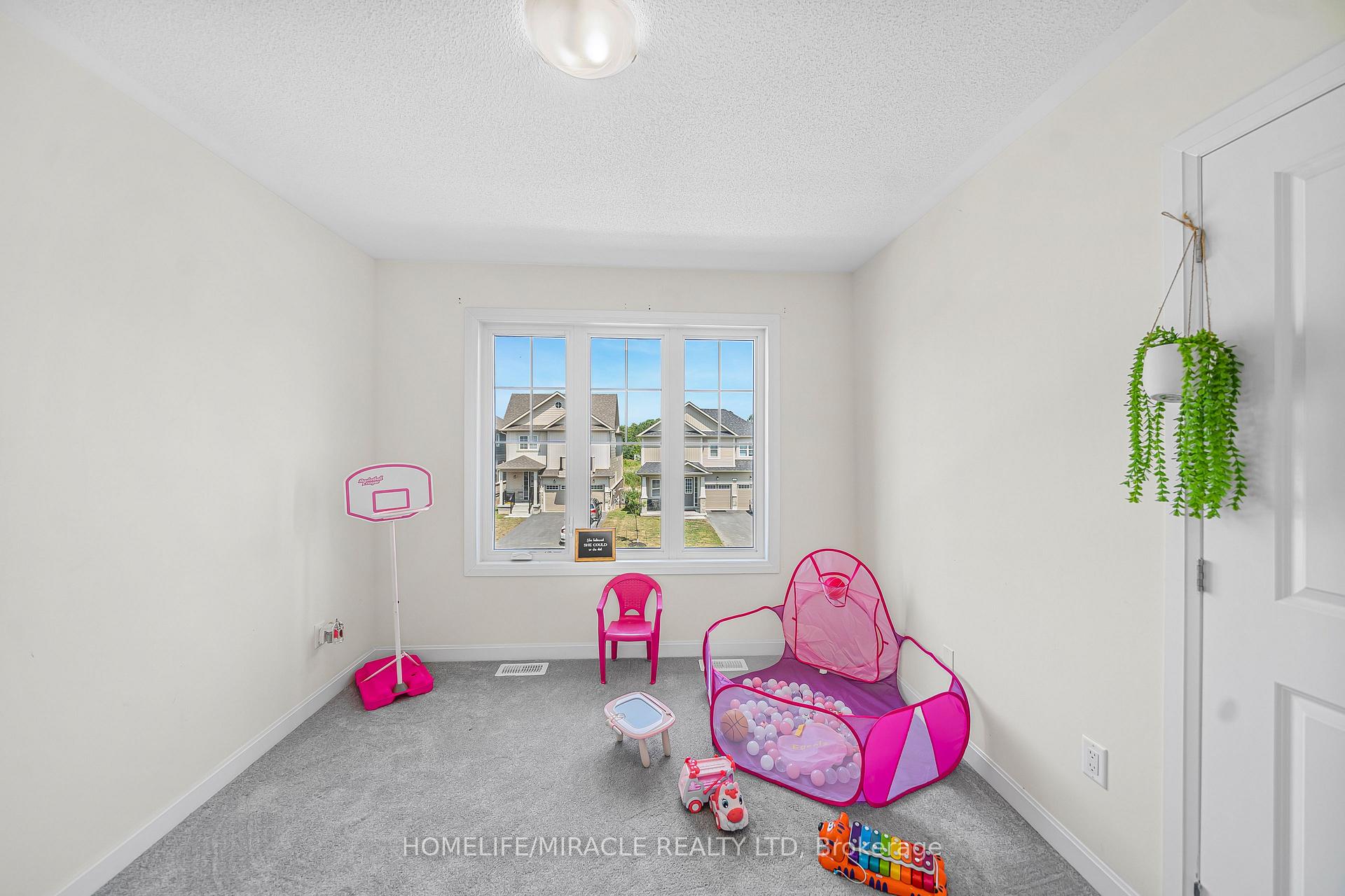 Photo 23 of 67 Oakmont Drive, Loyalist, Bath — HOMEH