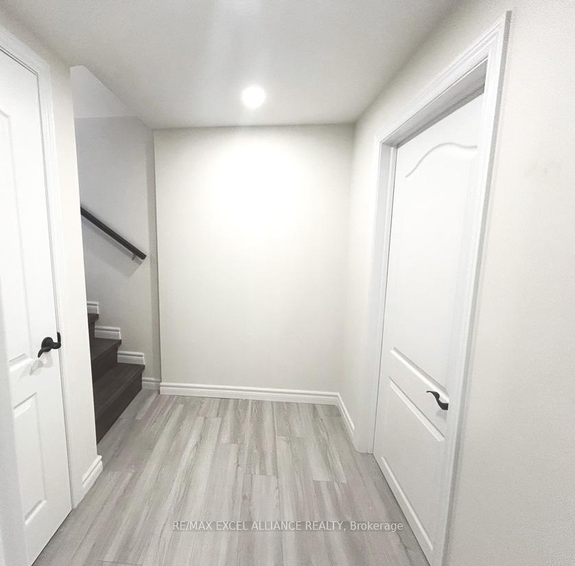 Photo 28 of 2242 Brimley Road, Scarborough, Agincourt South-Malvern West — HOMEH