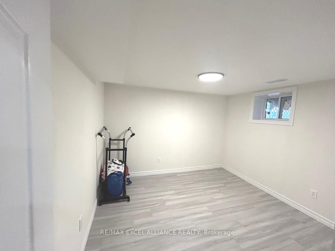 Photo 31 of 2242 Brimley Road, Scarborough, Agincourt South-Malvern West — HOMEH