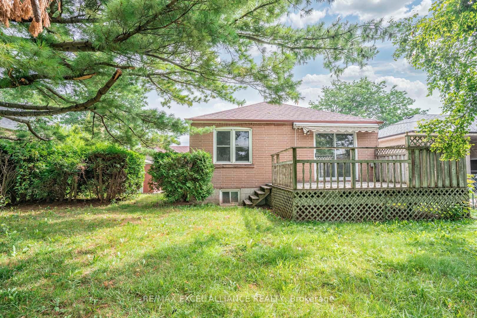 Photo 34 of 2242 Brimley Road, Scarborough, Agincourt South-Malvern West — HOMEH