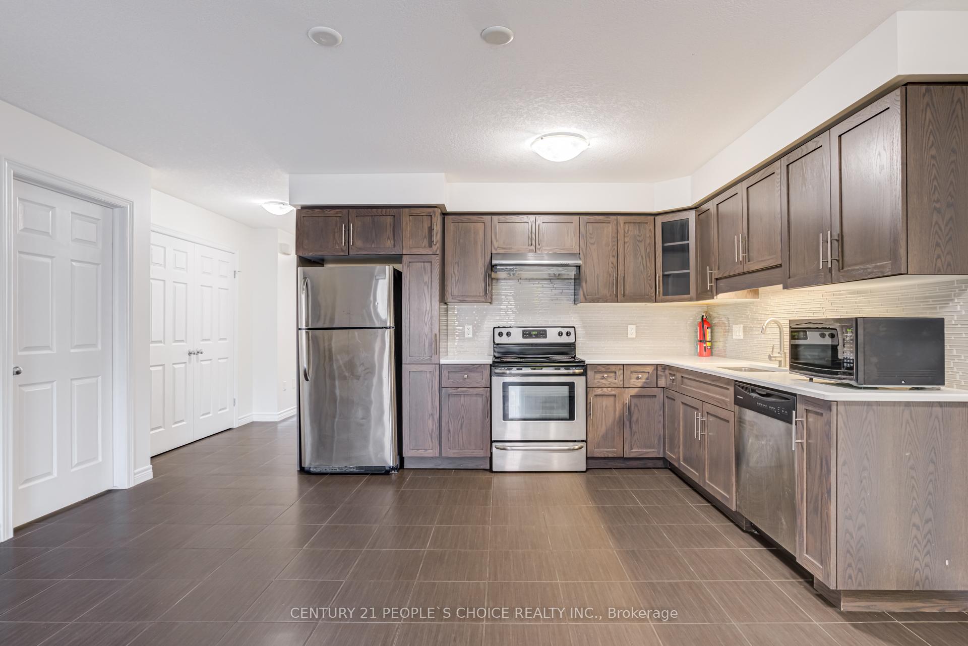 Photo 7 of Unit 15, 66 Eastview Road, Guelph, Grange Road — HOMEH