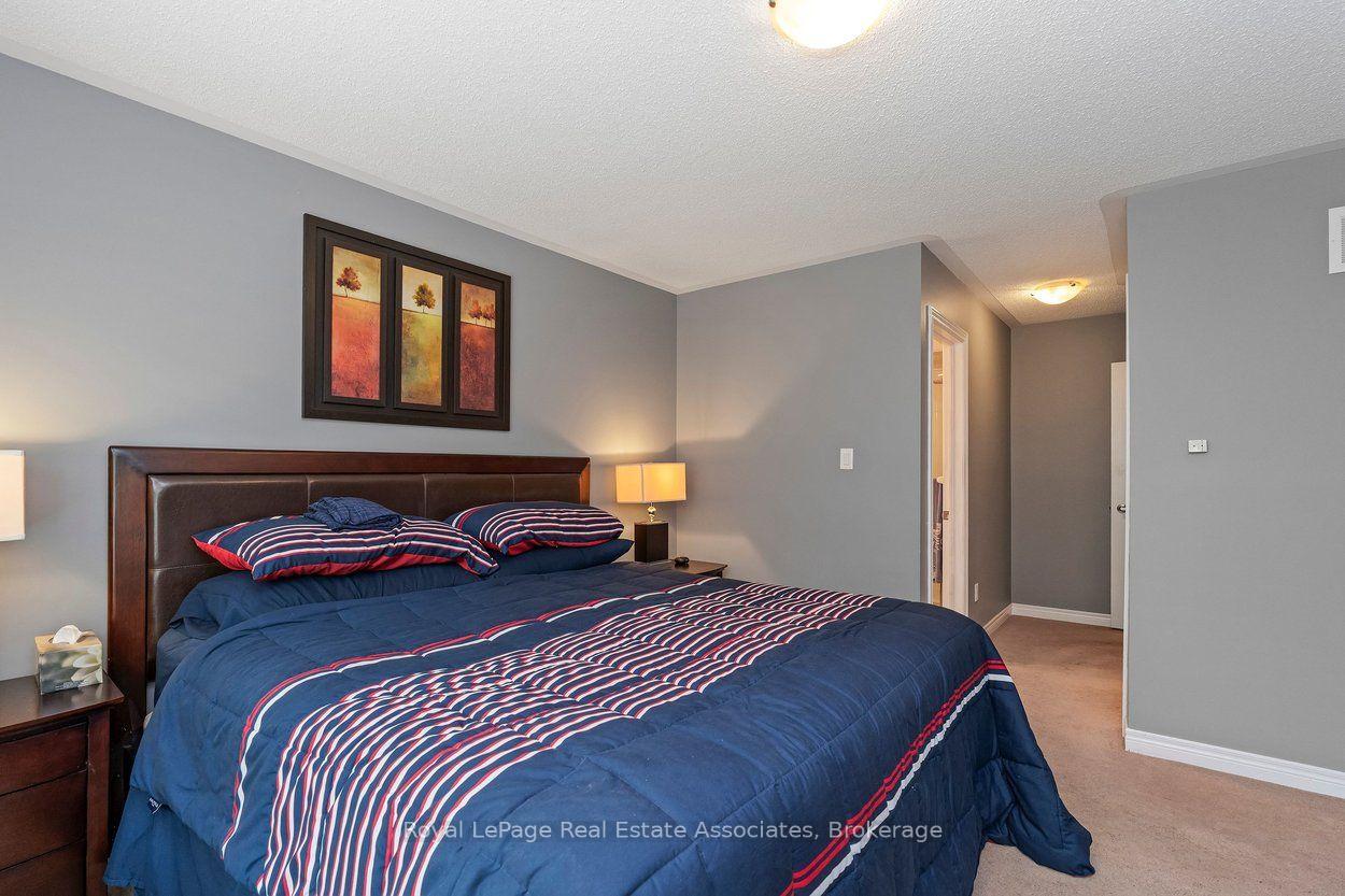 Photo 19 of 24 Lacorra Way, Brampton, Sandringham-Wellington — HOMEH