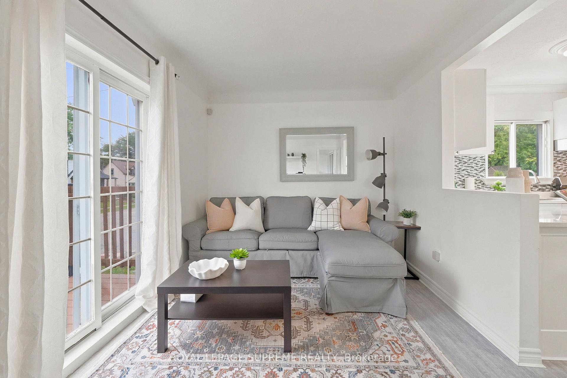 Photo 27 of 24 Alexandra Boulevard, St. Catharines, Secord Woods — HOMEH