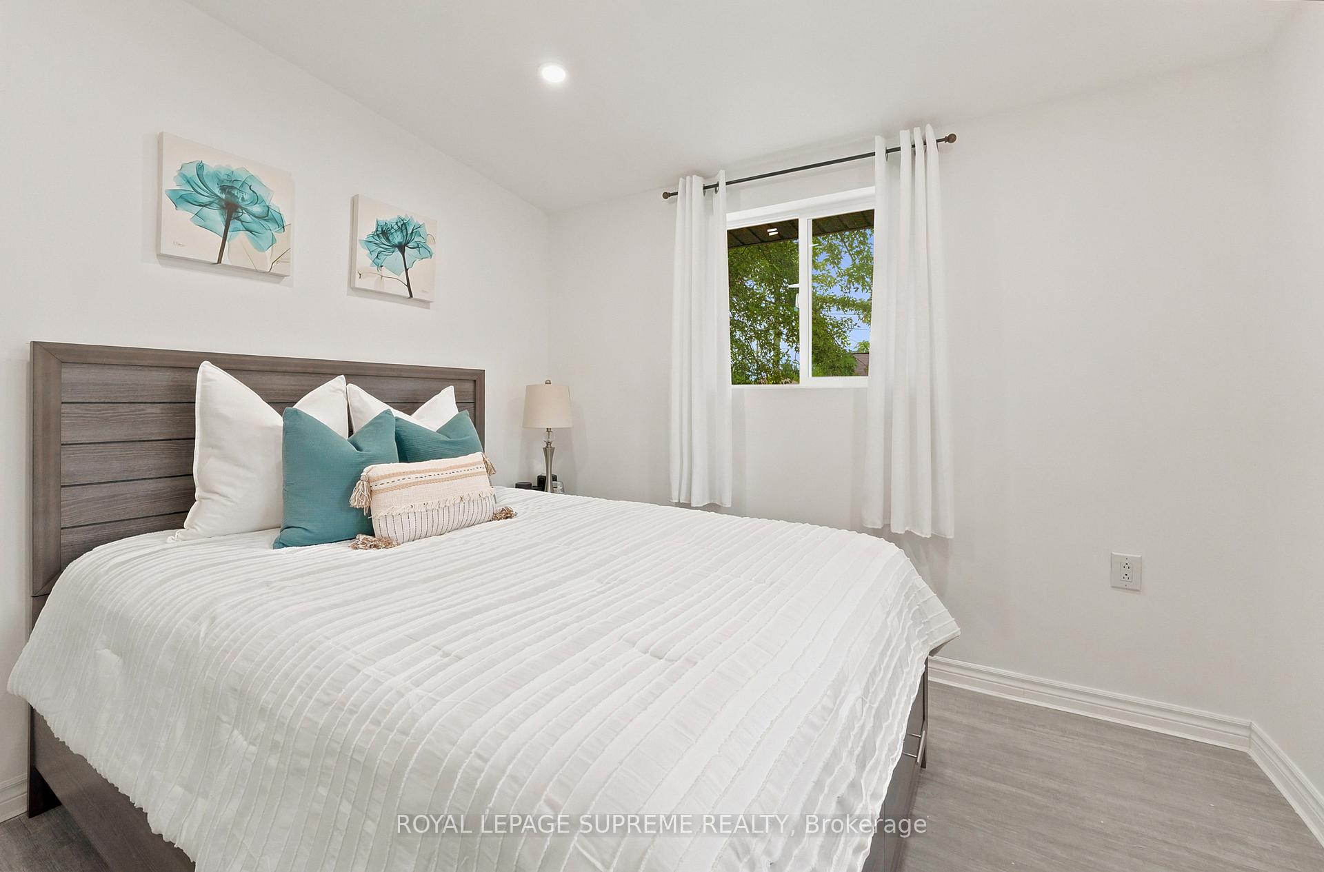 Photo 29 of 24 Alexandra Boulevard, St. Catharines, Secord Woods — HOMEH