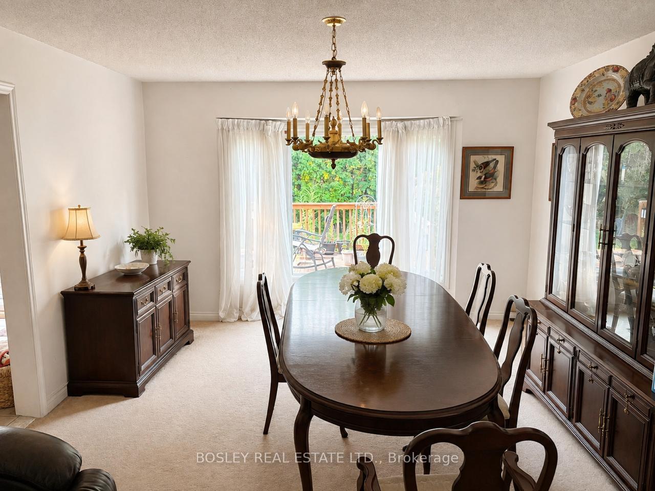 Photo 6 of 1606 Heritage Way, Oakville, Glen Abbey — HOMEH