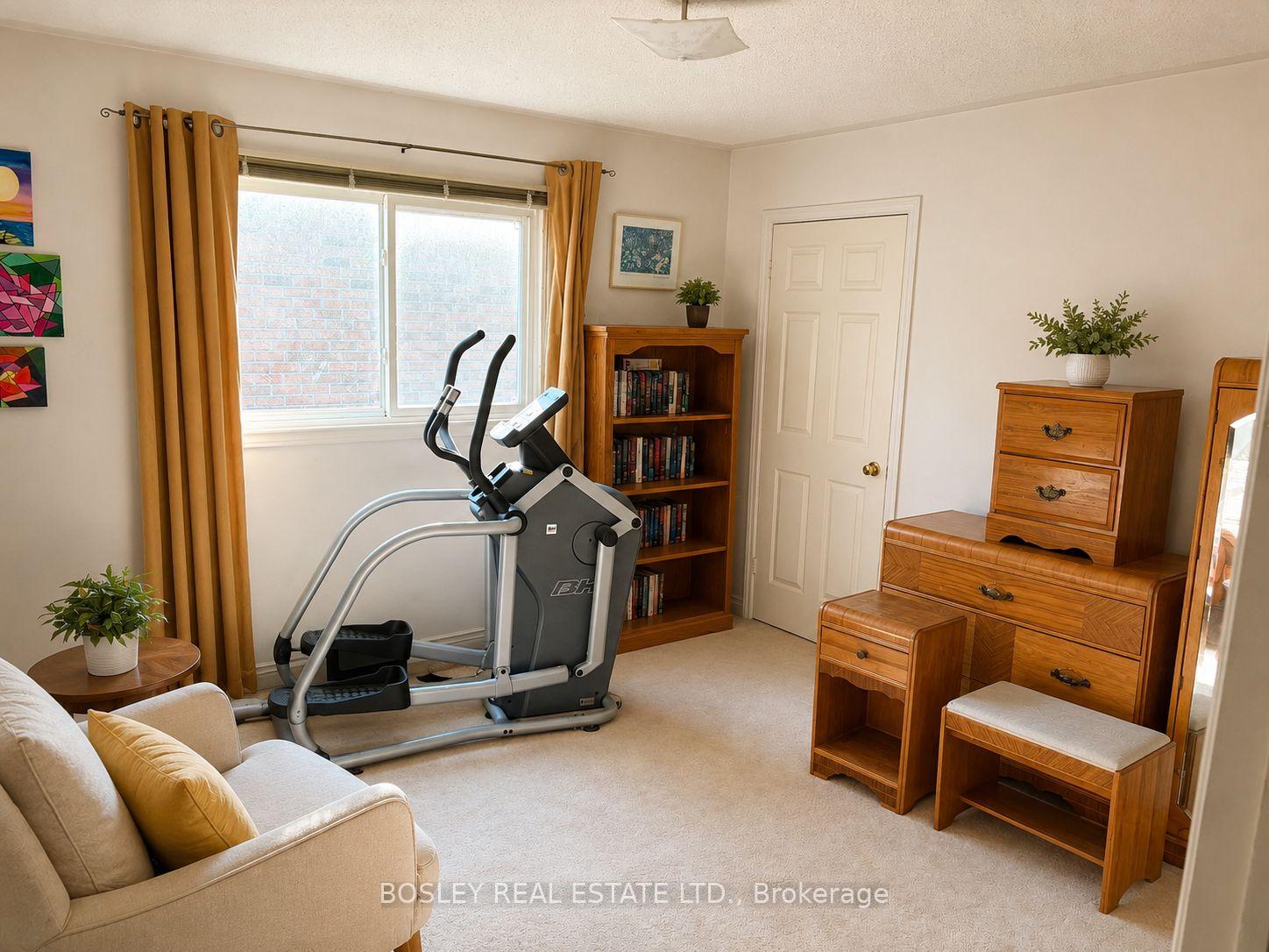 Photo 13 of 1606 Heritage Way, Oakville, Glen Abbey — HOMEH