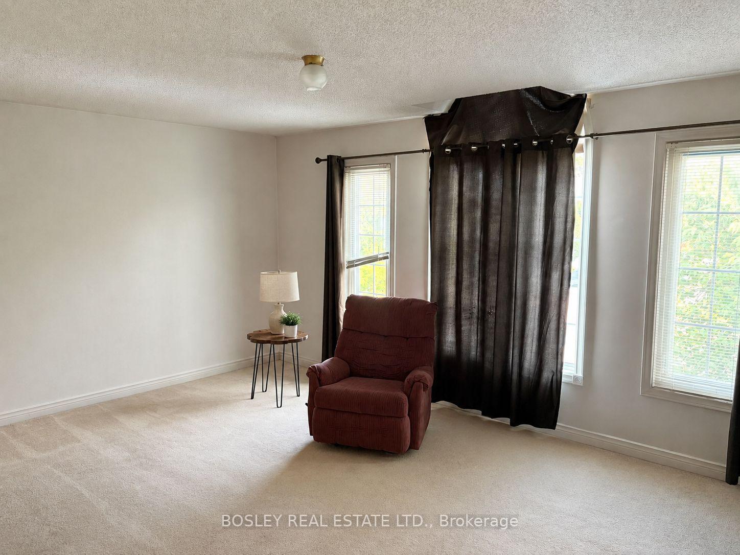 Photo 12 of 1606 Heritage Way, Oakville, Glen Abbey — HOMEH