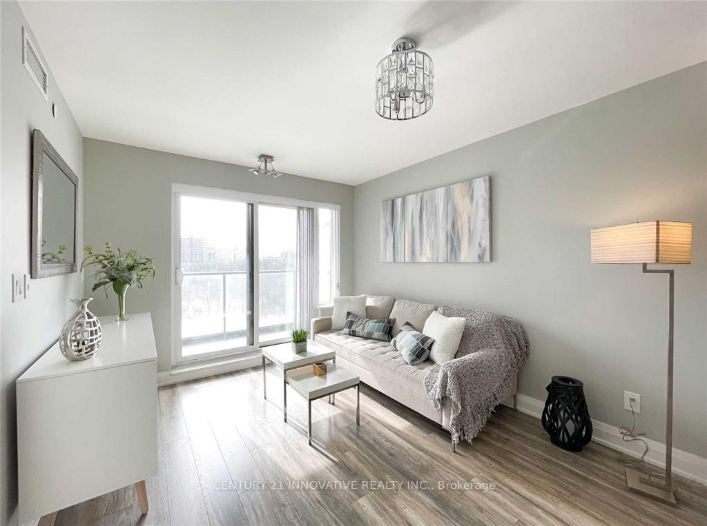 Photo 5 of Unit 718, 18 Uptown Drive, Markham, Unionville — HOMEH