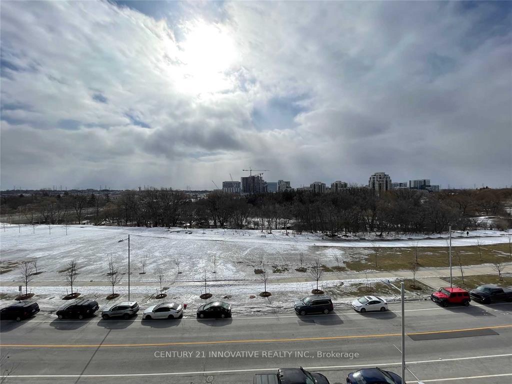 Photo 15 of Unit 718, 18 Uptown Drive, Markham, Unionville — HOMEH