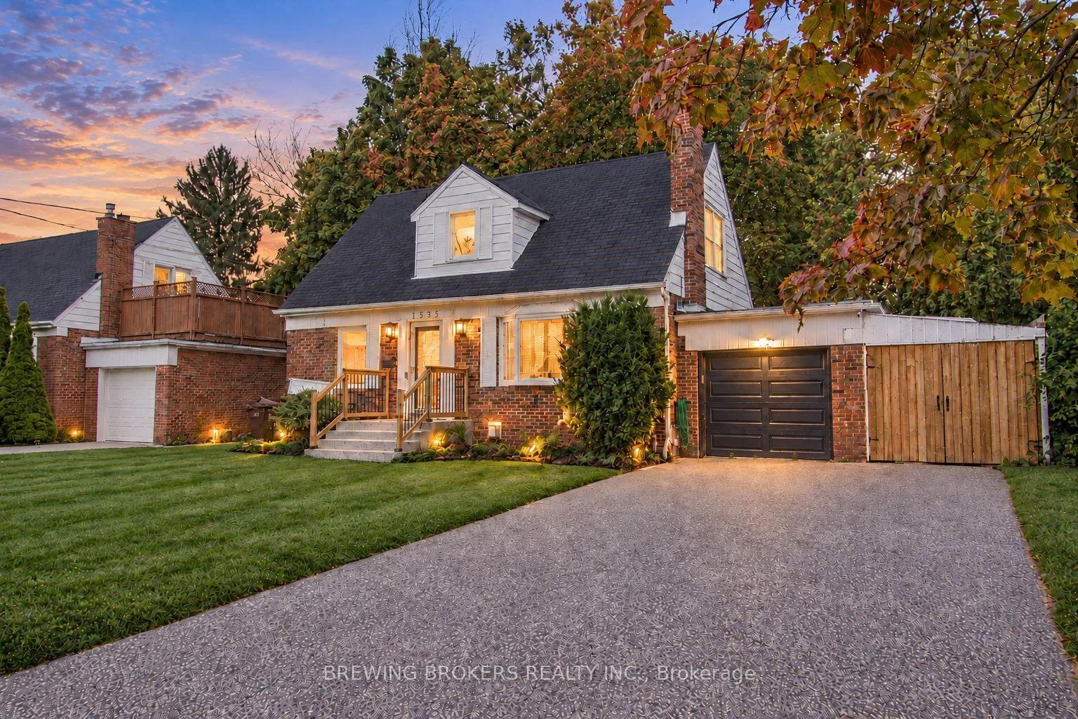 Front of 1536 Applewood Road
