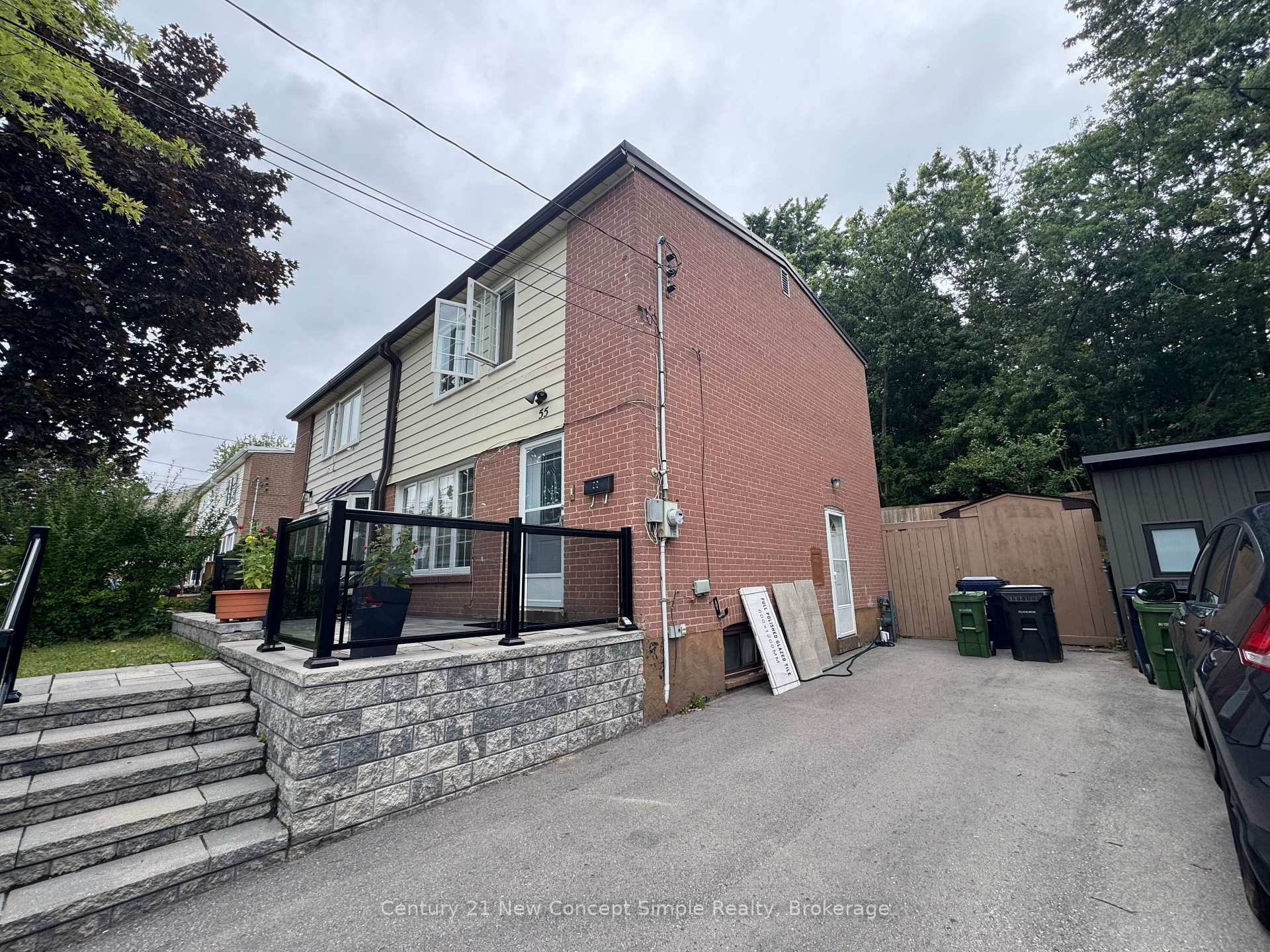 Photo 1 of 55 Anaconda Avenue, Scarborough, Clairlea-Birchmount — HOMEH