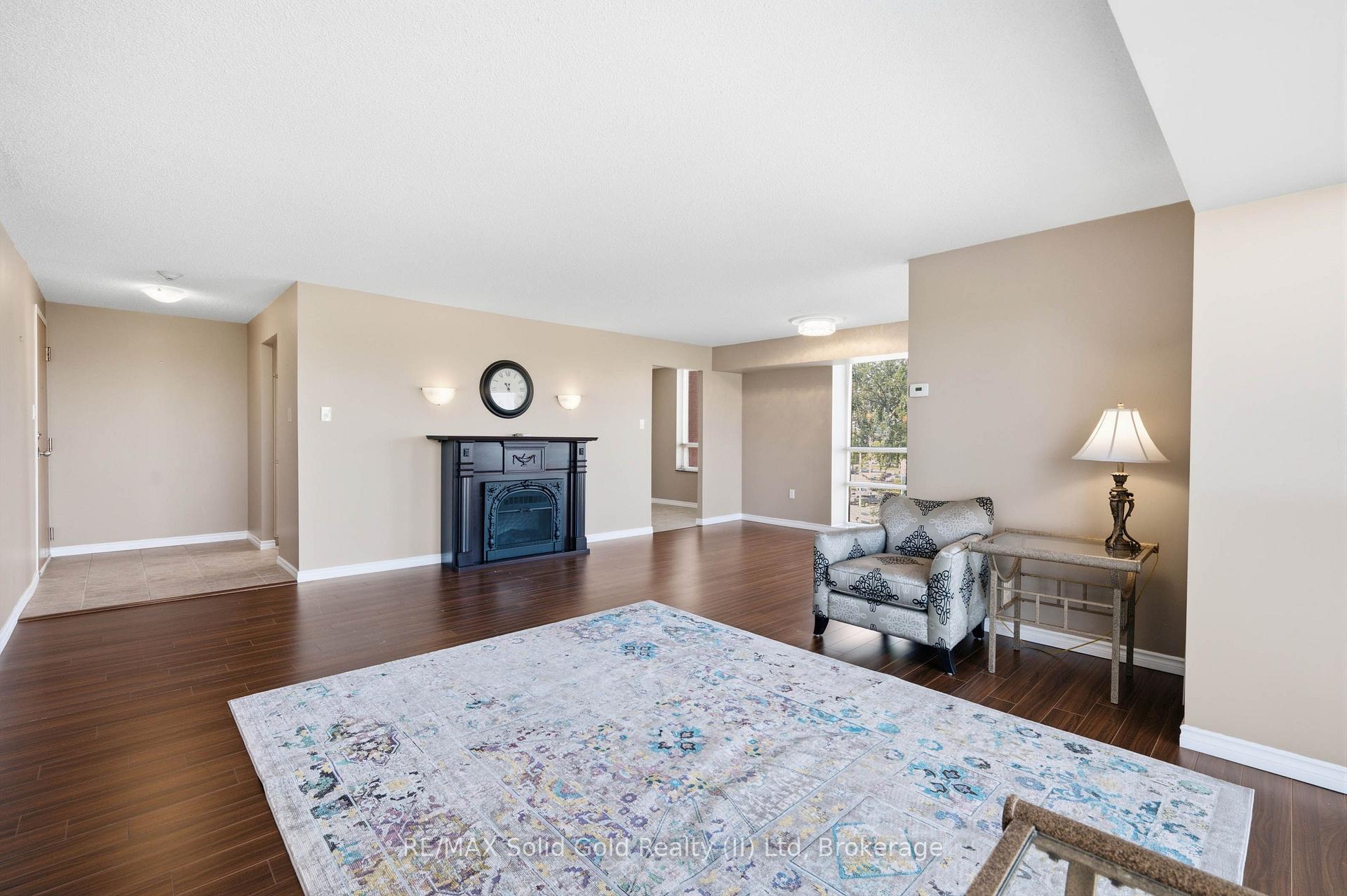 Photo 17 of Unit 611, 55 Blue Springs Drive, Waterloo, Colonial Acres — HOMEH