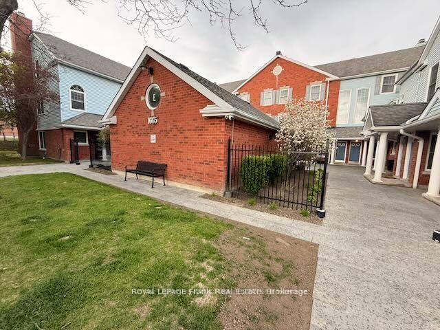 Photo 2 of 1665 Nash Road, Clarington, Courtice — HOMEH