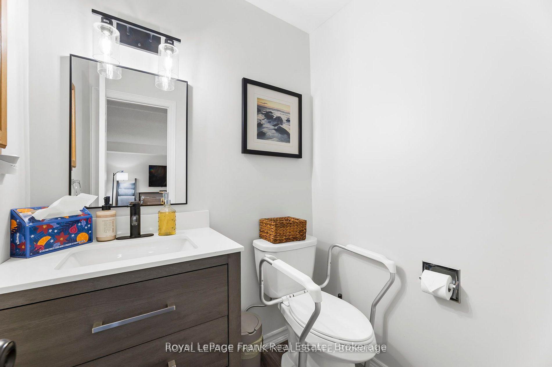 Photo 20 of 1665 Nash Road, Clarington, Courtice — HOMEH