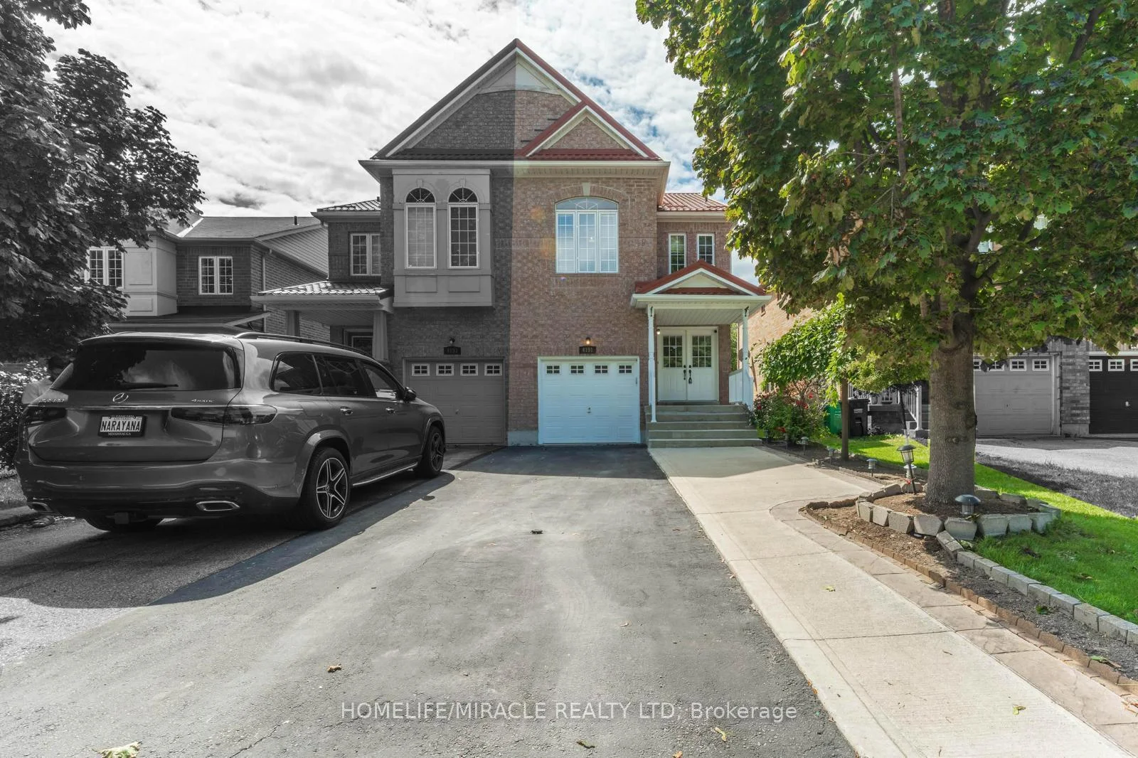Front of 4191 Goldenrod Crescent