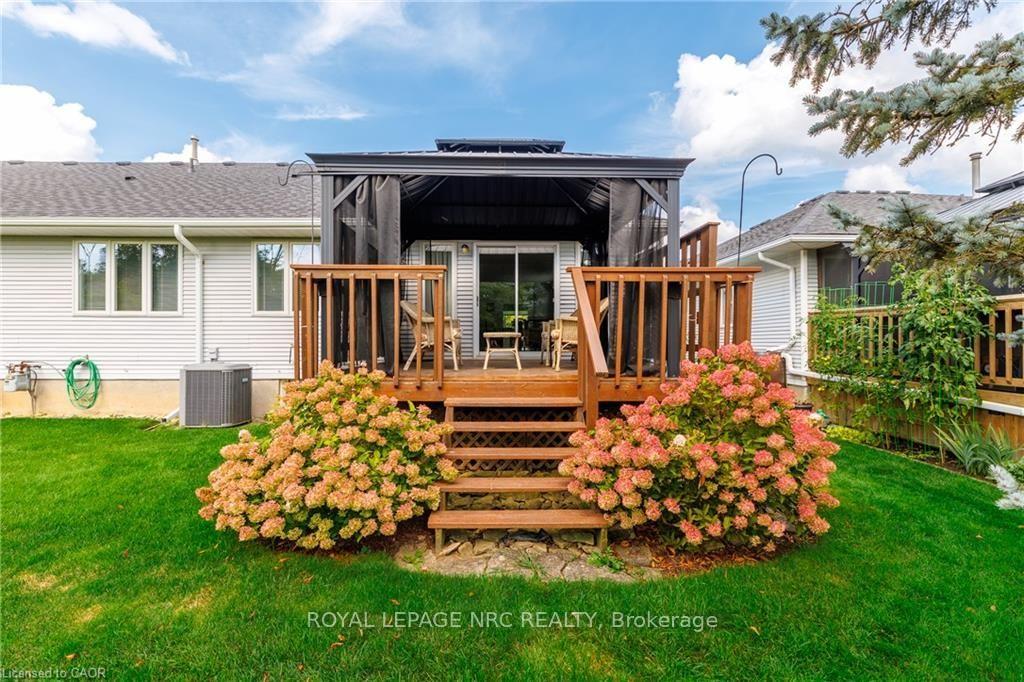 Photo 3 of Unit 12, 24 Garden Drive, West Lincoln, Smithville — HOMEH