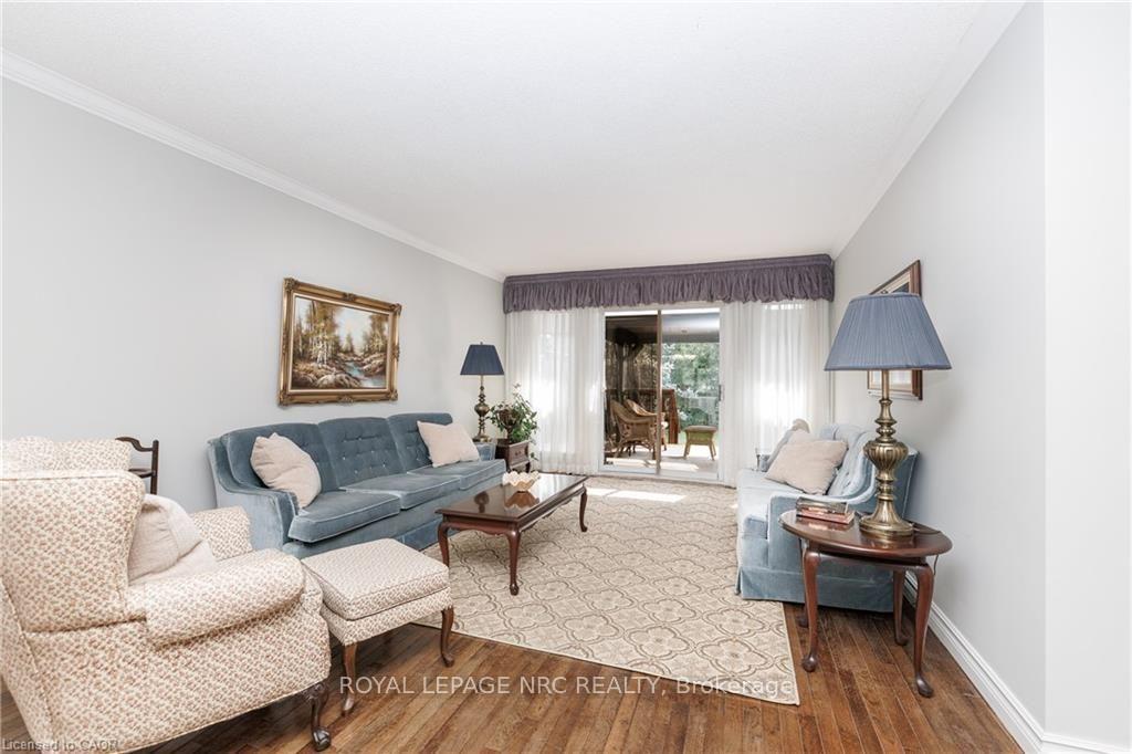 Photo 17 of Unit 12, 24 Garden Drive, West Lincoln, Smithville — HOMEH