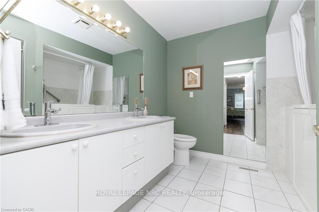 Photo 24 of Unit 12, 24 Garden Drive, West Lincoln, Smithville — HOMEH