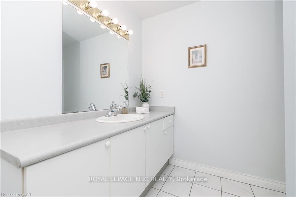 Photo 29 of Unit 12, 24 Garden Drive, West Lincoln, Smithville — HOMEH
