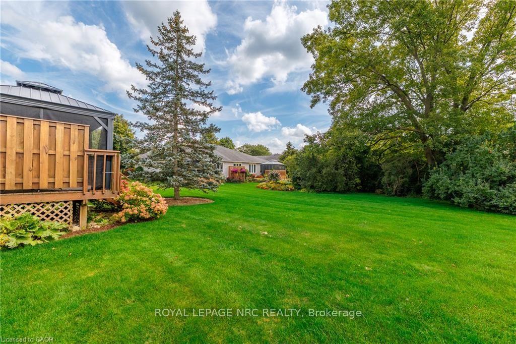 Photo 44 of Unit 12, 24 Garden Drive, West Lincoln, Smithville — HOMEH