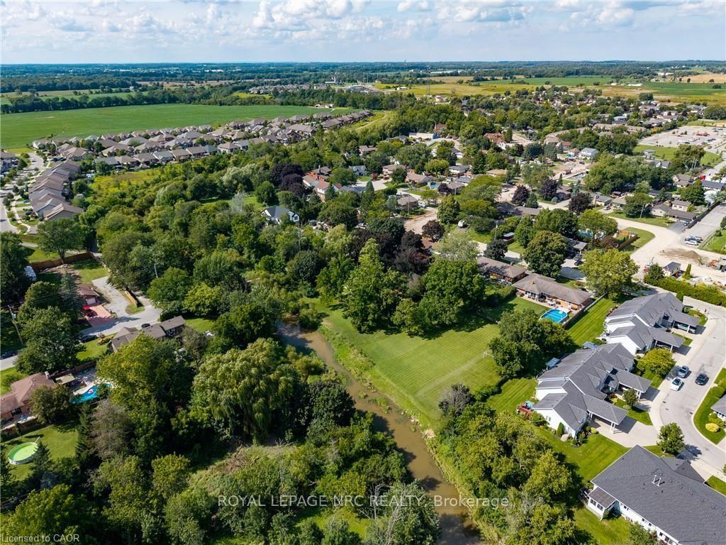 Photo 47 of Unit 12, 24 Garden Drive, West Lincoln, Smithville — HOMEH