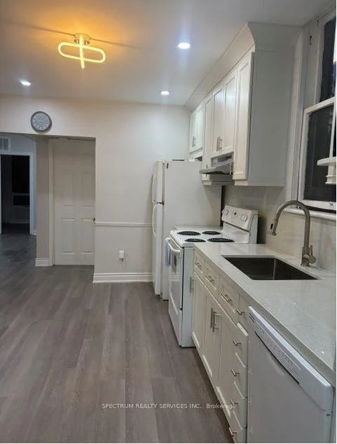 Photo 6 of 161 Rothsay Avenue, Hamilton, Delta — HOMEH