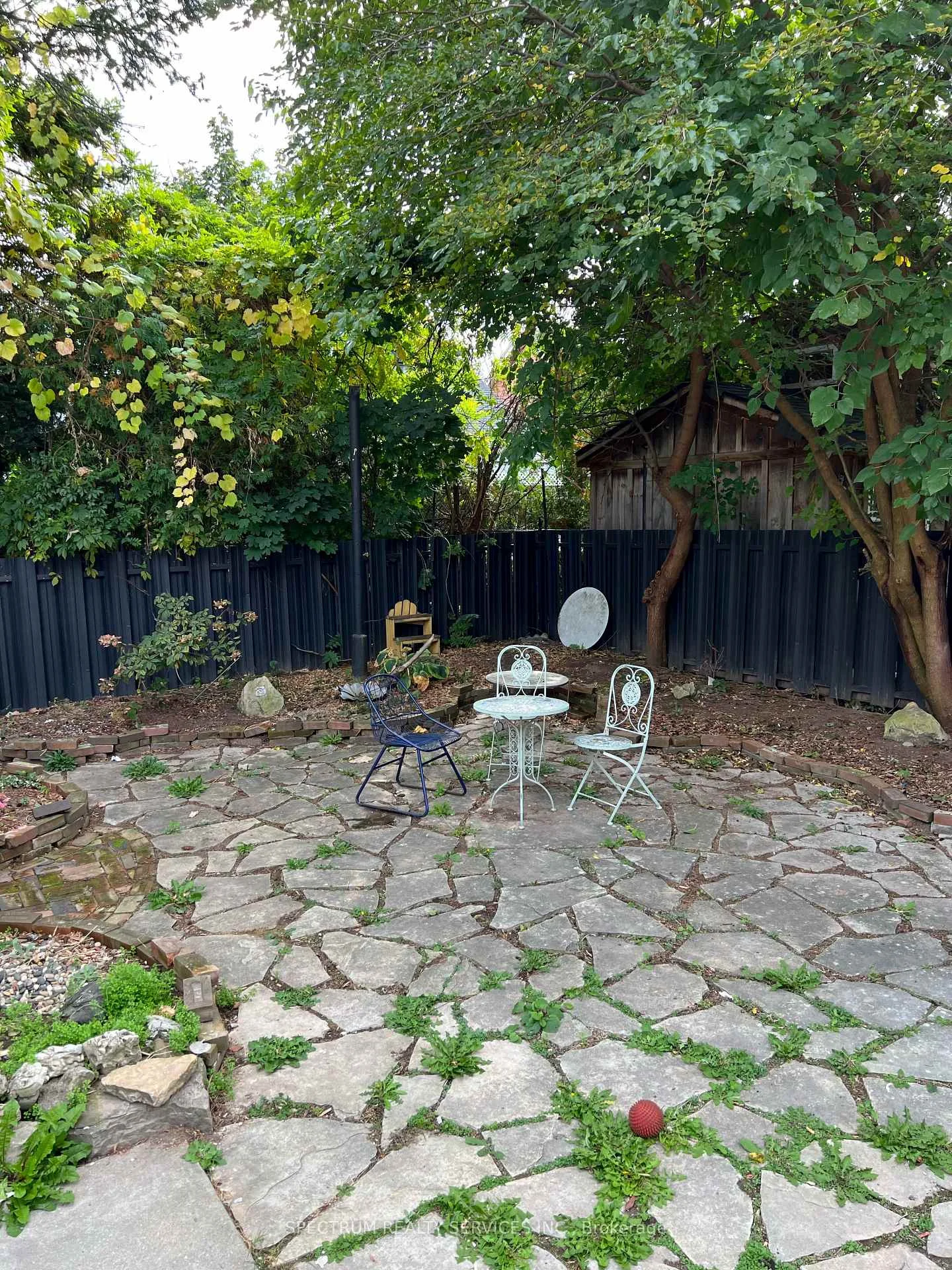 Photo 30 of 161 Rothsay Avenue, Hamilton, Delta — HOMEH