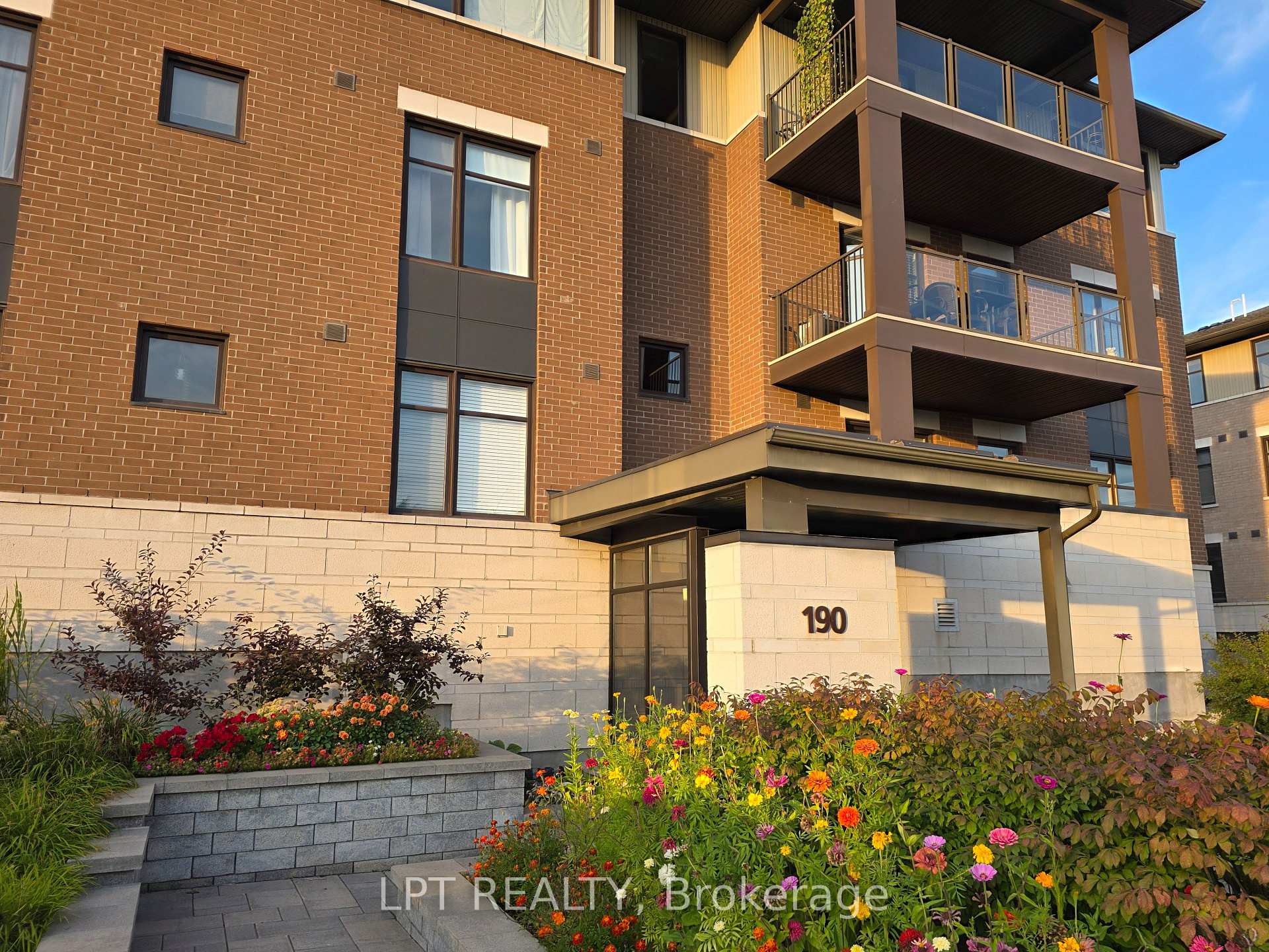 Photo 2 of Unit 203, 190 Guelph Private, Ottawa, Kanata - Kanata Lakes/Heritage Hills — HOMEH