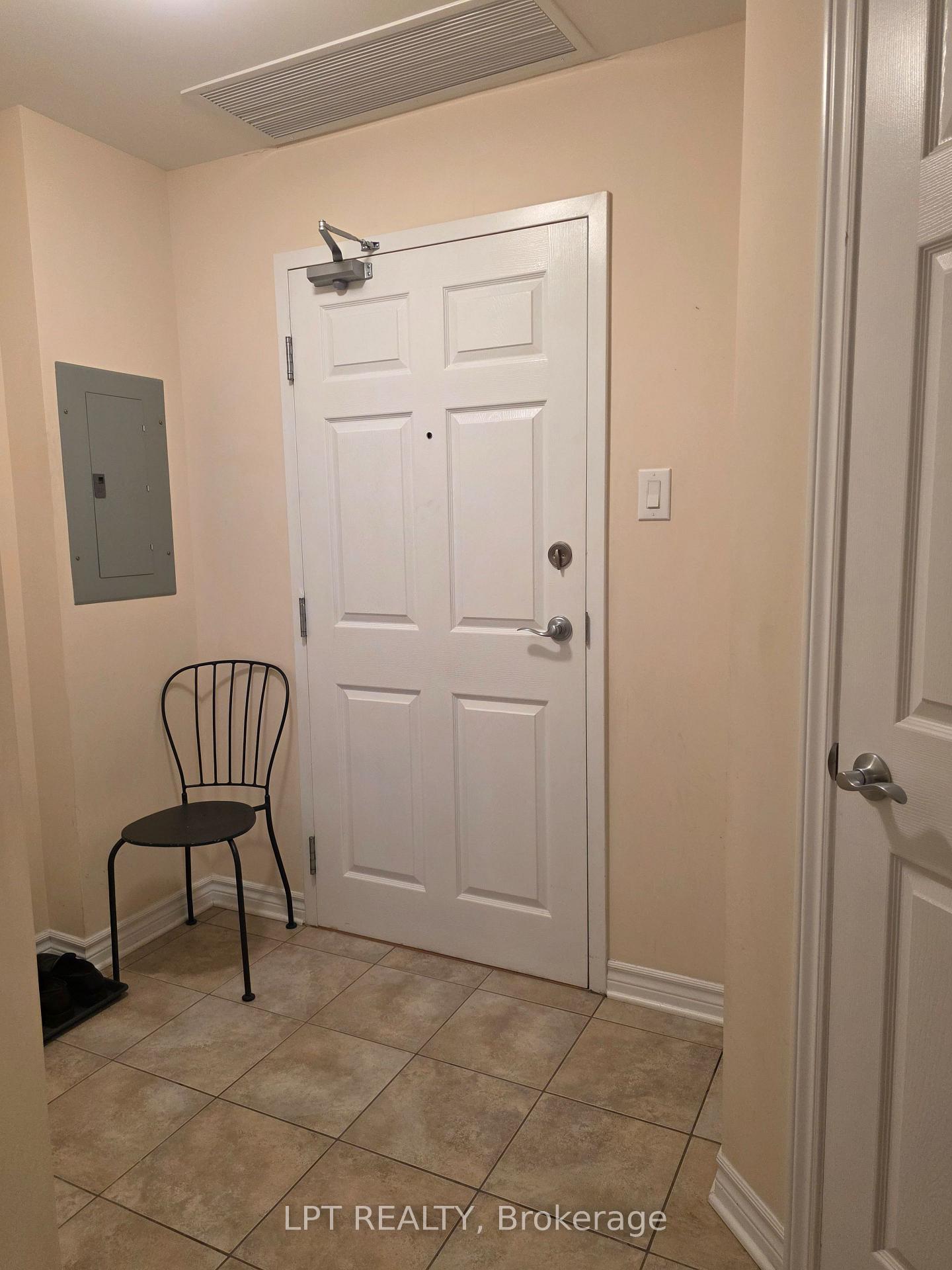 Photo 5 of Unit 203, 190 Guelph Private, Ottawa, Kanata - Kanata Lakes/Heritage Hills — HOMEH