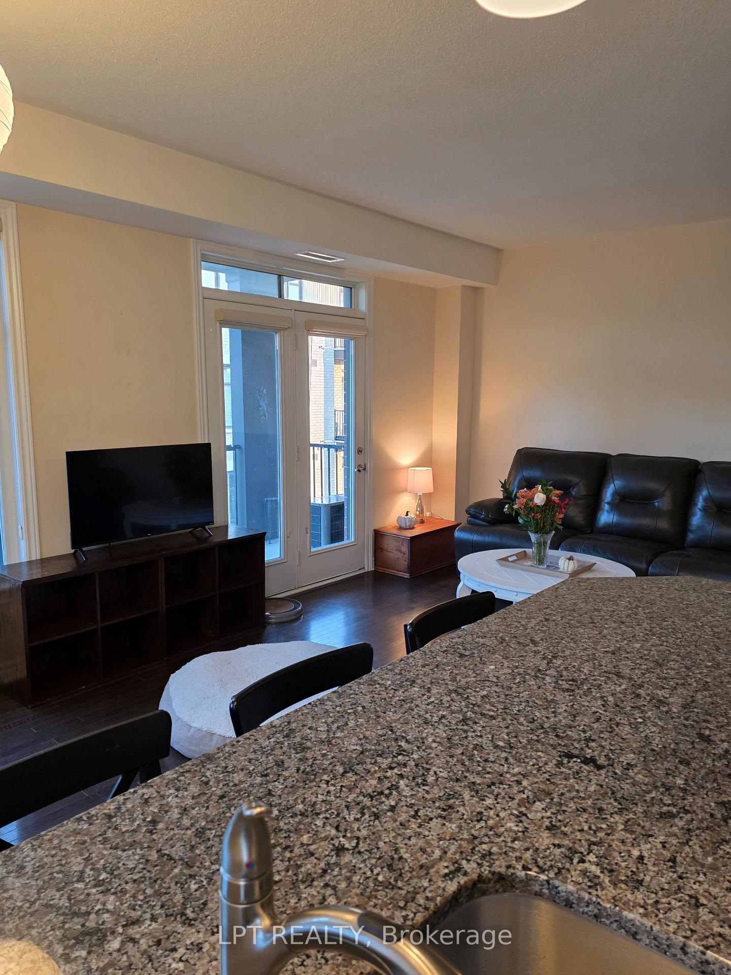 Photo 15 of Unit 203, 190 Guelph Private, Ottawa, Kanata - Kanata Lakes/Heritage Hills — HOMEH