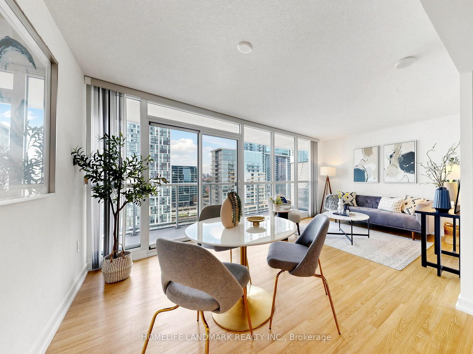 Photo 5 of Unit 2215, 75 Queens Wharf Road, Toronto, Waterfront Communities — HOMEH