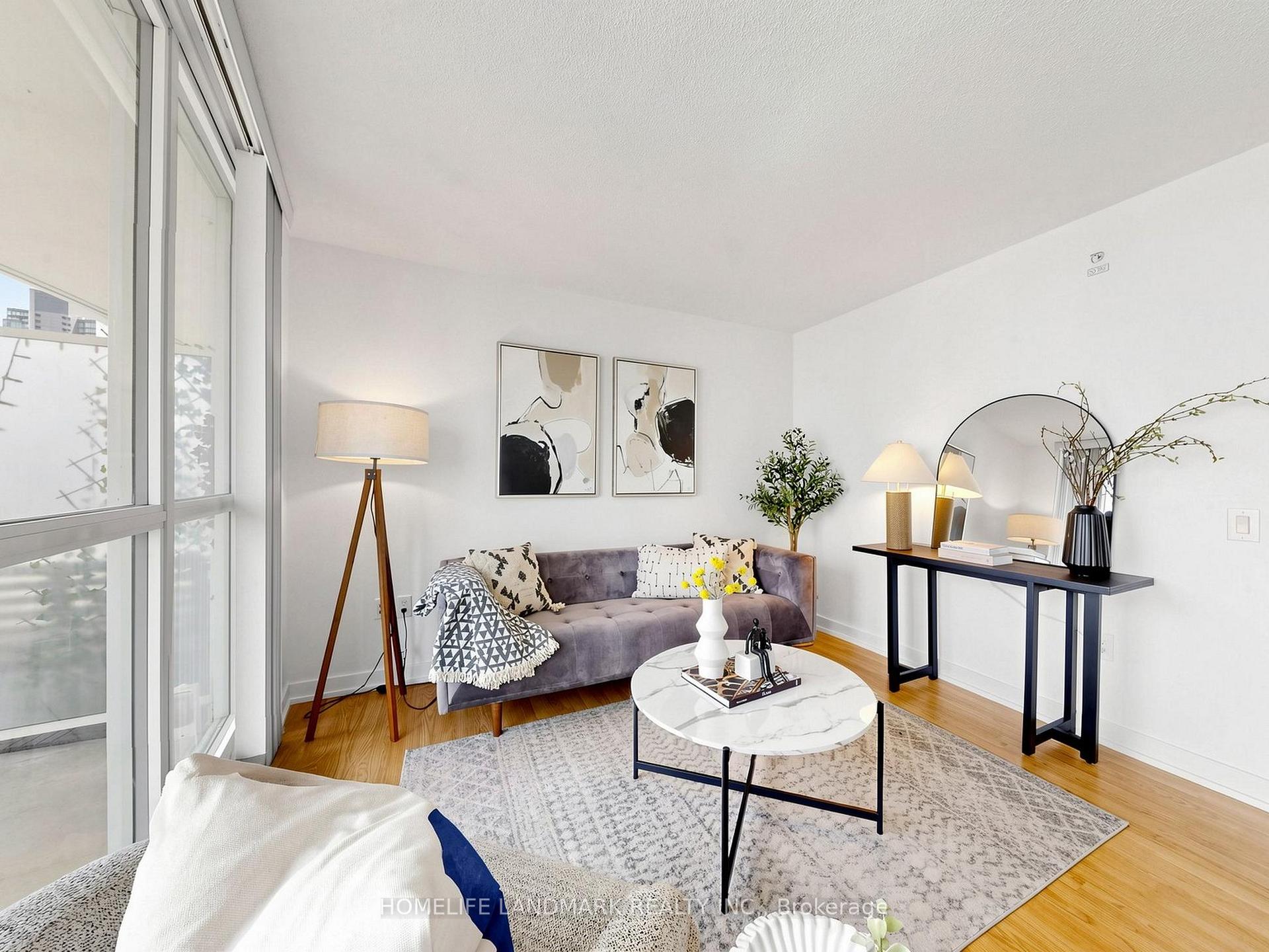Photo 9 of Unit 2215, 75 Queens Wharf Road, Toronto, Waterfront Communities — HOMEH