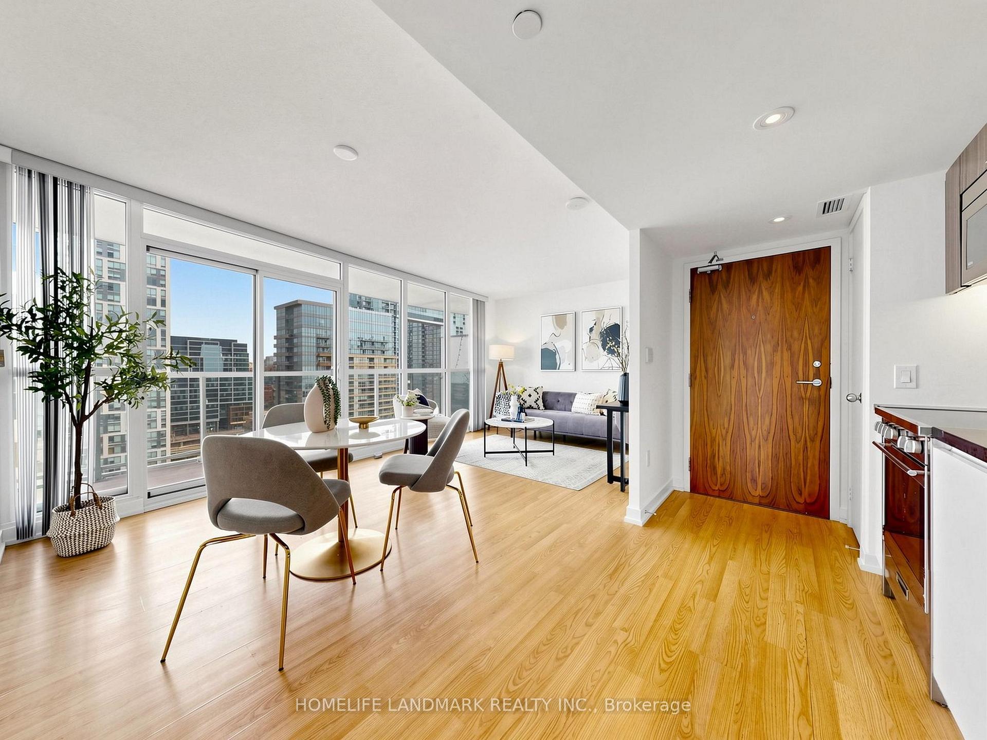 Photo 11 of Unit 2215, 75 Queens Wharf Road, Toronto, Waterfront Communities — HOMEH