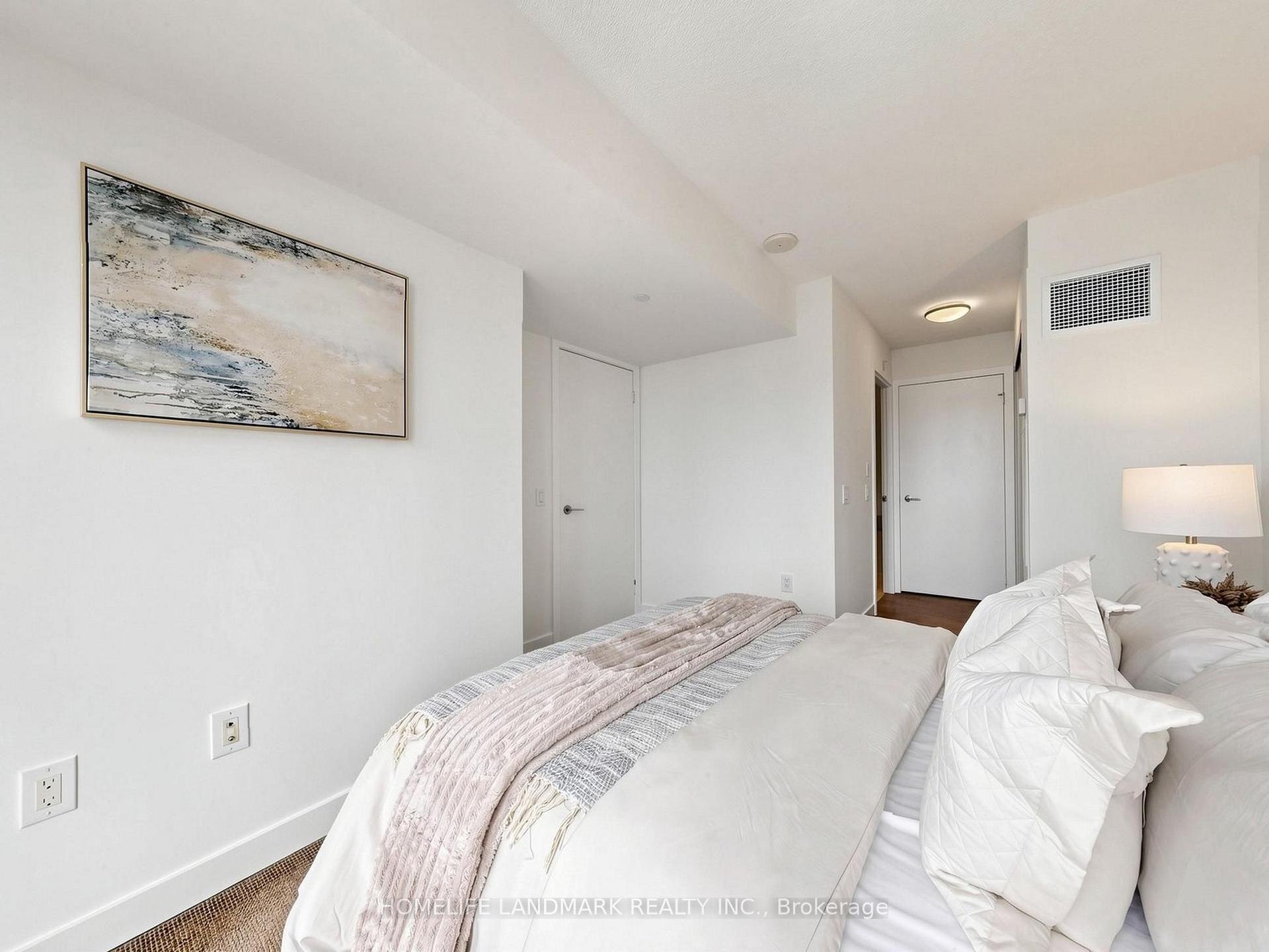Photo 14 of Unit 2215, 75 Queens Wharf Road, Toronto, Waterfront Communities — HOMEH
