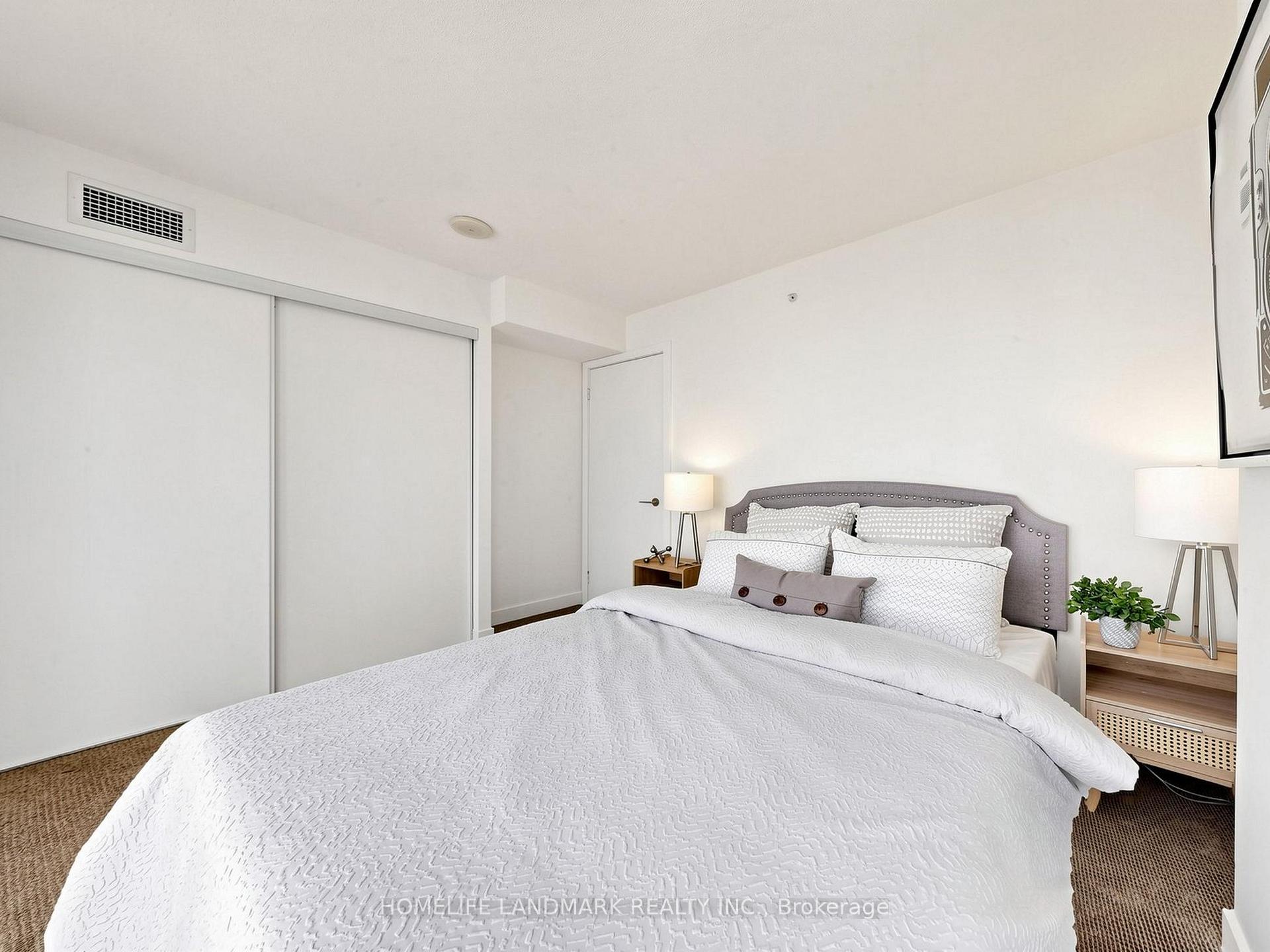Photo 20 of Unit 2215, 75 Queens Wharf Road, Toronto, Waterfront Communities — HOMEH