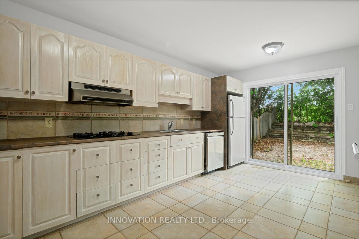 Photo 13 of 111 Beechfern Drive, Ottawa, Stittsville (Central) — HOMEH
