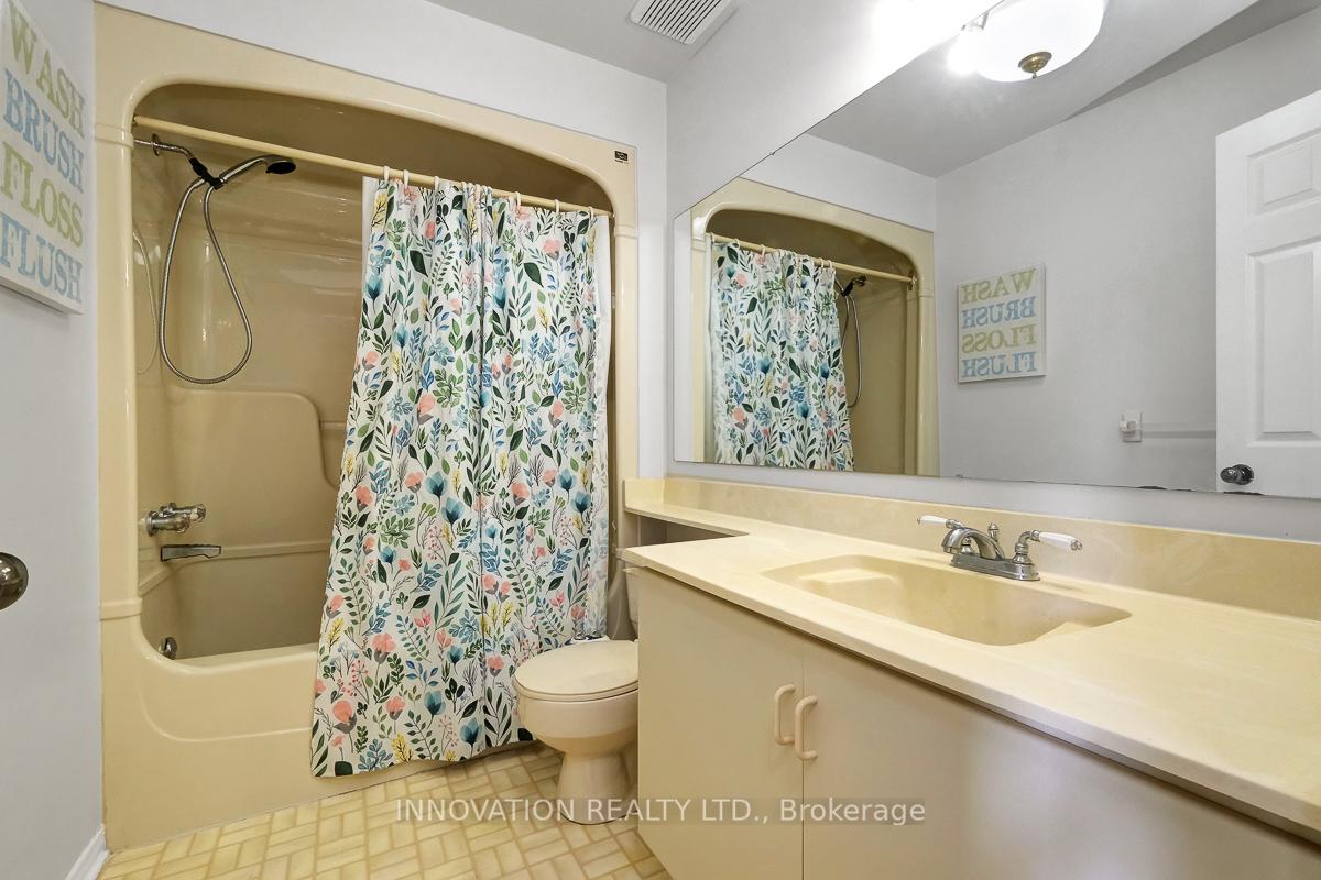 Photo 33 of 111 Beechfern Drive, Ottawa, Stittsville (Central) — HOMEH