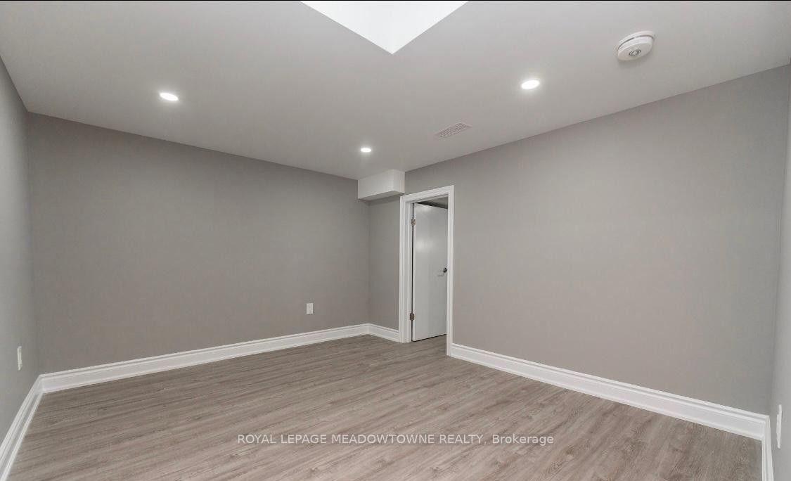 Photo 6 of Unit #Basement, 127 Yates Drive, Milton, Cobban — HOMEH