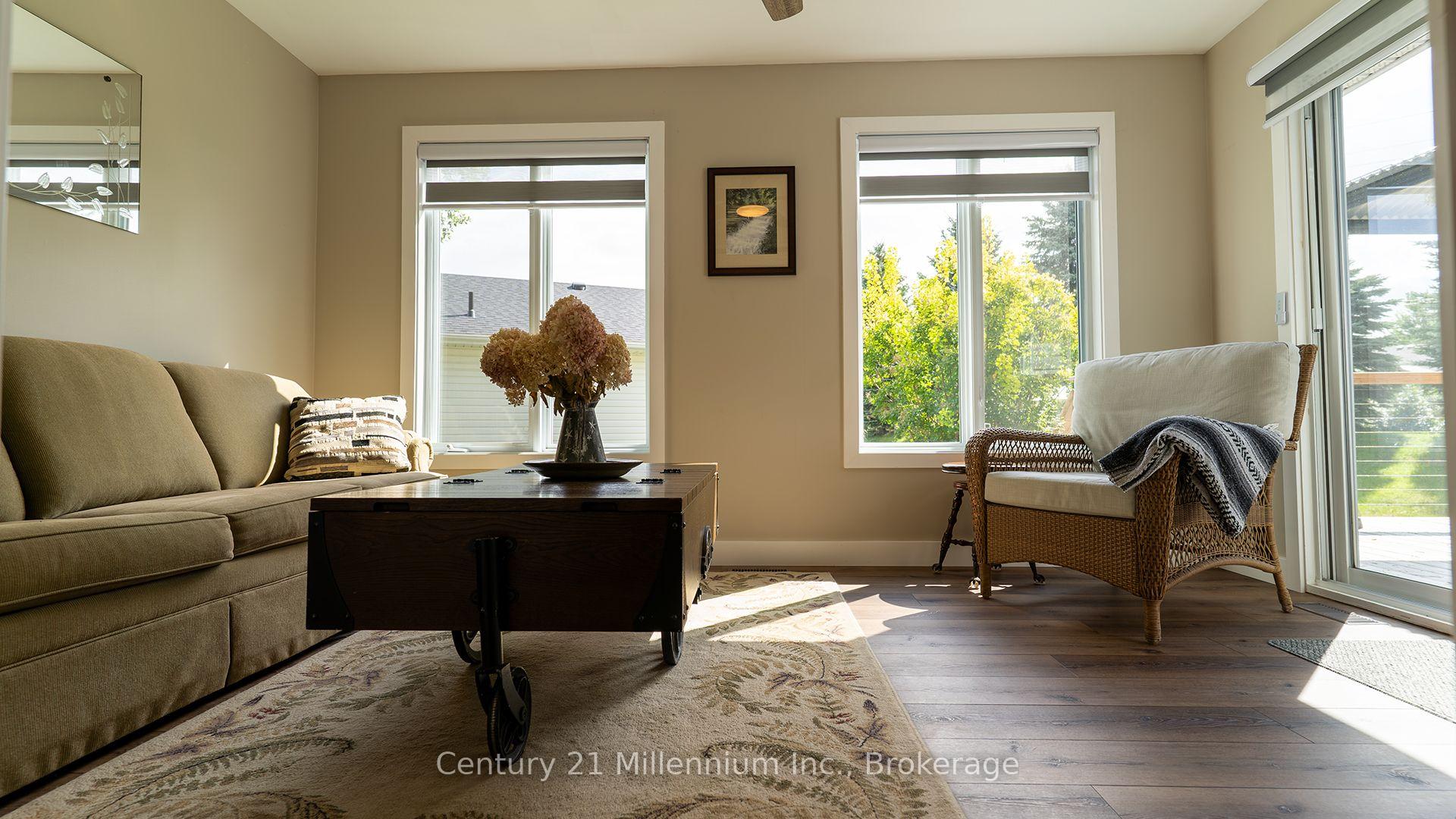 Photo 20 of 12 Illinois Crescent, Wasaga Beach — HOMEH
