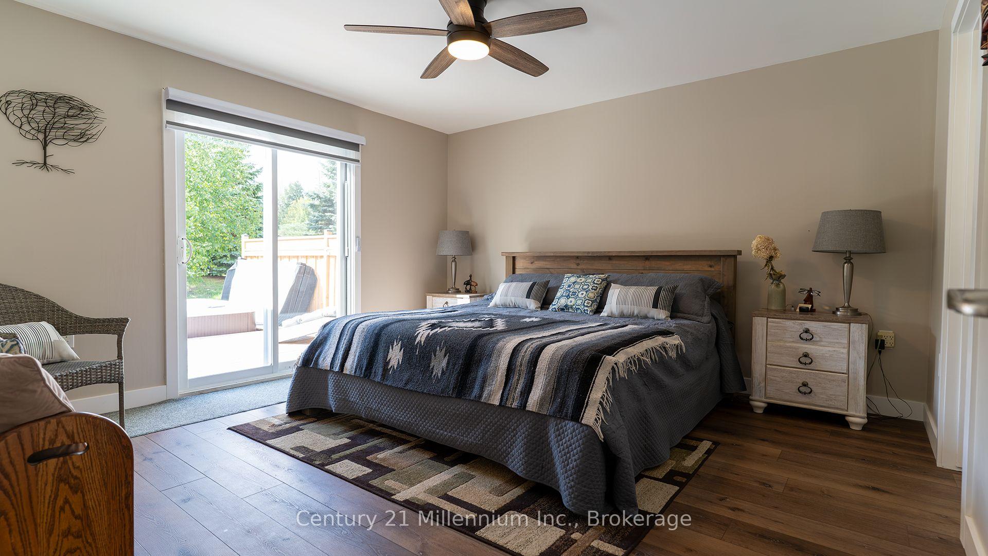 Photo 24 of 12 Illinois Crescent, Wasaga Beach — HOMEH