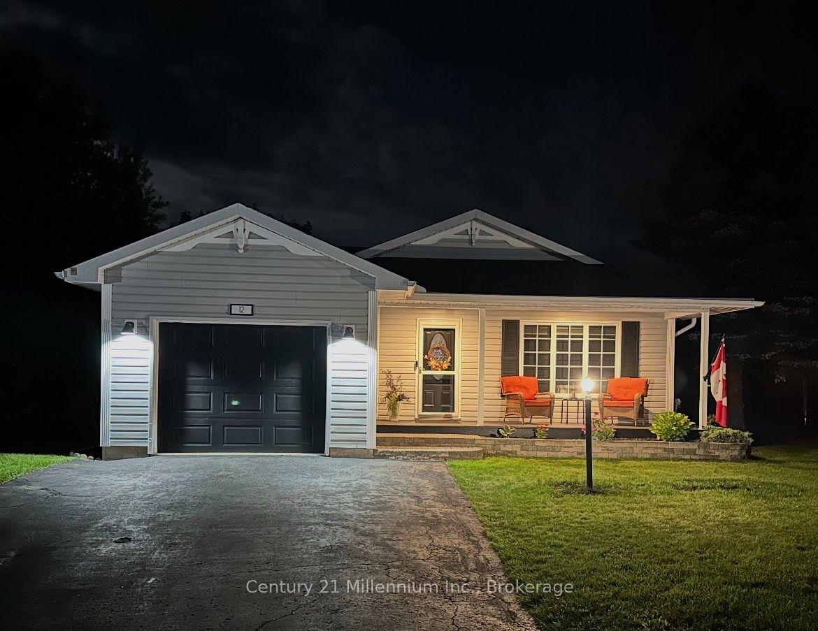 Photo 33 of 12 Illinois Crescent, Wasaga Beach — HOMEH