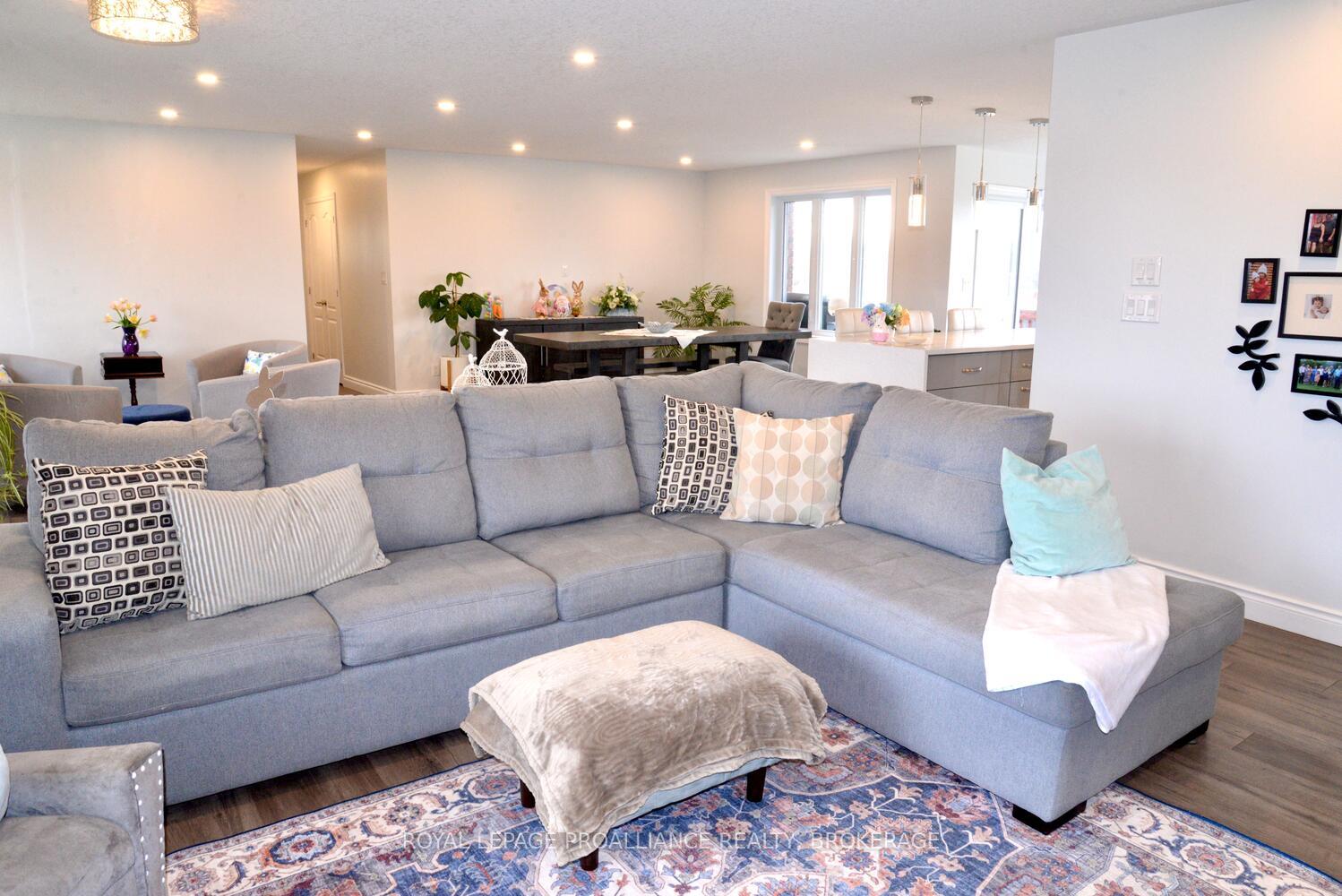 Photo 6 of 4154 Unity Road, Kingston, City North of 401 — HOMEH