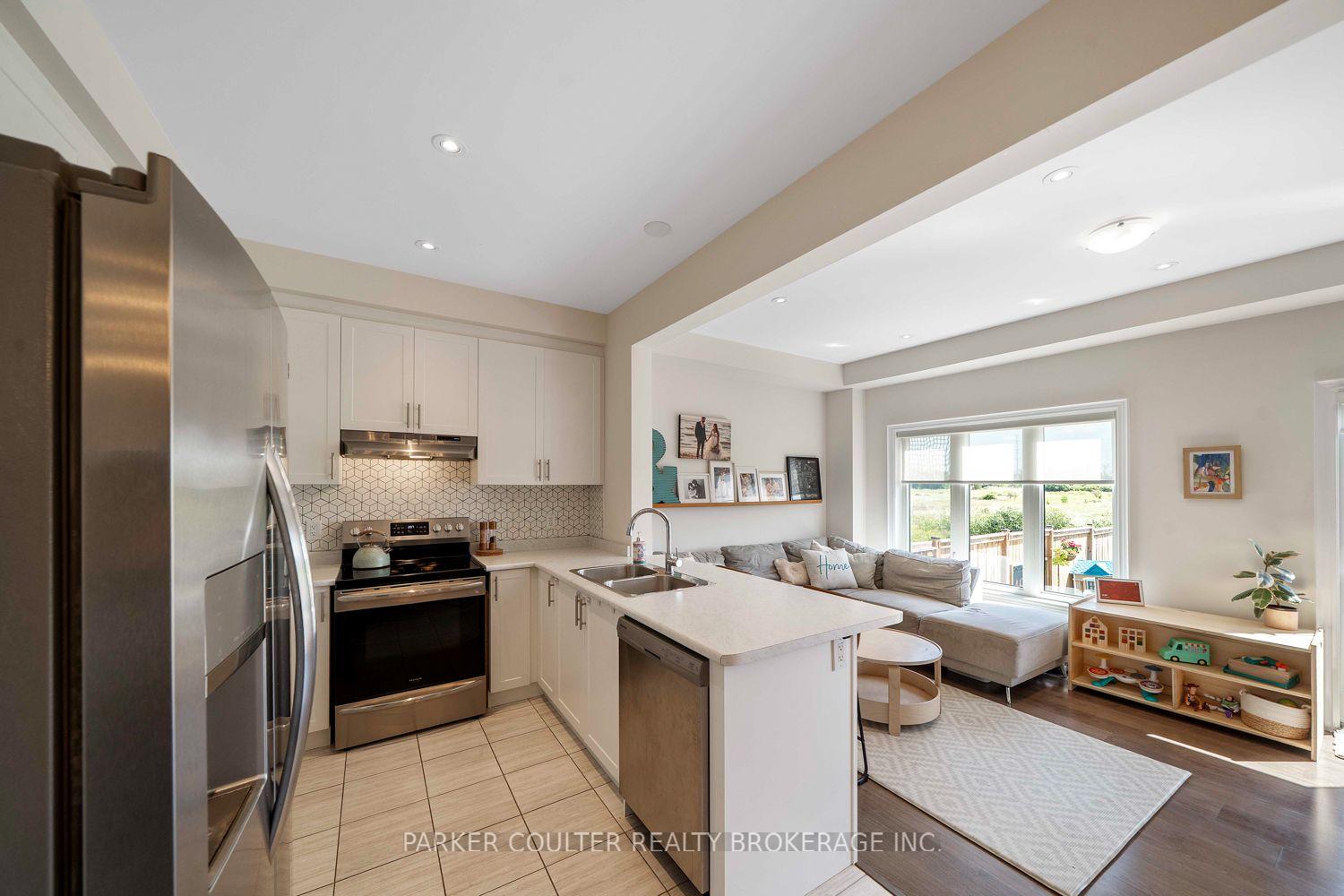 Photo 9 of 309 Atkinson Street, Clearview, Stayner — HOMEH